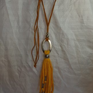 Adjustable T-Yarn necklace - Mustard