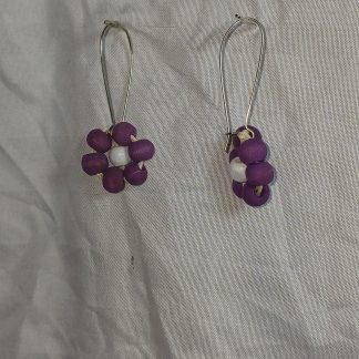 Beaded Flower Earrings - Small Purple